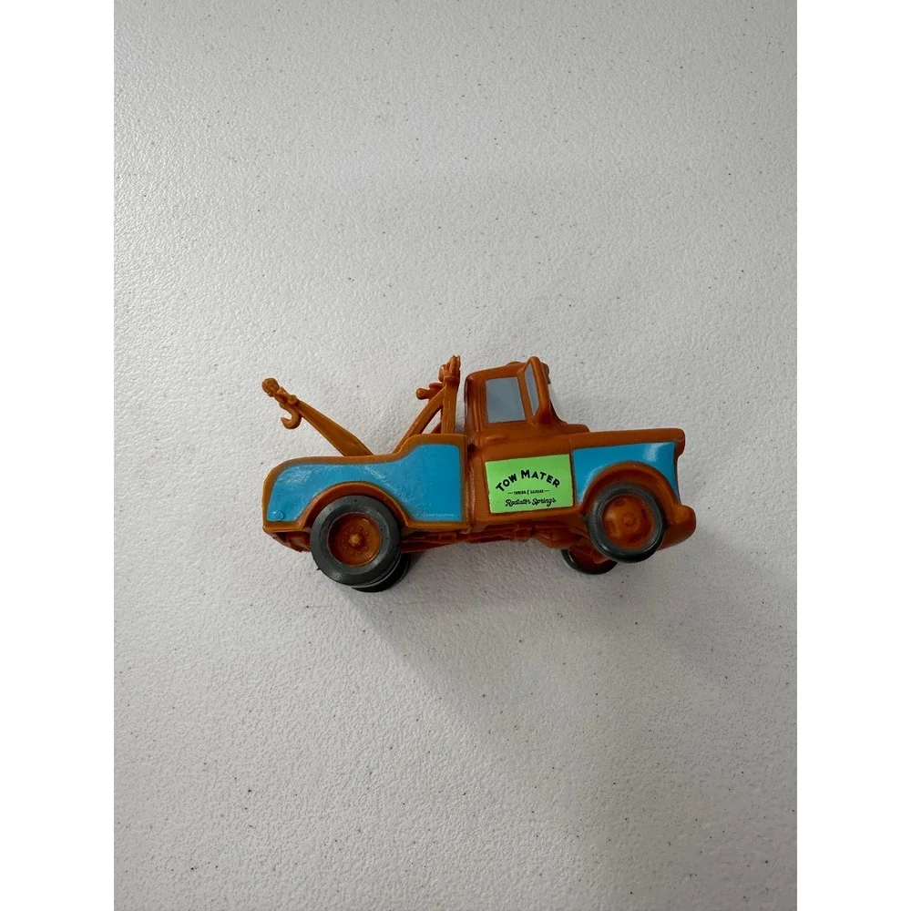 SwimWays Disney Pixar Cars Tow Mater Toy Truck Brown Blue Radiator Springs 4.5in
